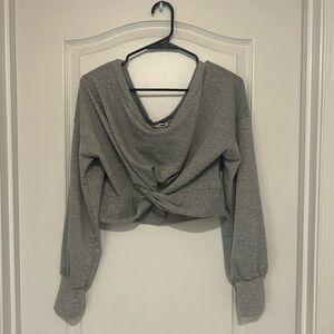 FashionNova - Grey - Long Sleeve Crop Top Off the Shoulder
XL - NEW